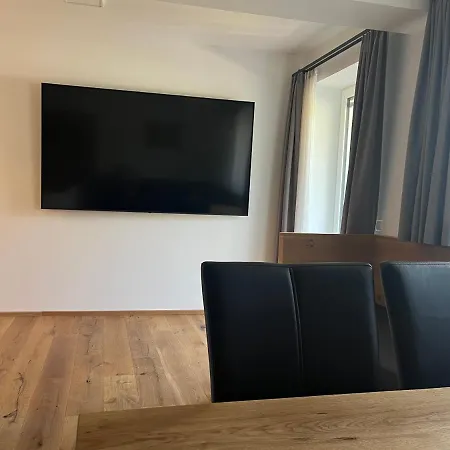 Apartman Mit Wunderschoener Bergkulisse *